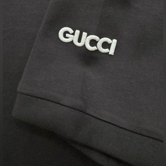 Gucci Black Logo Short Sleeve Tee - Picture 5 of 5